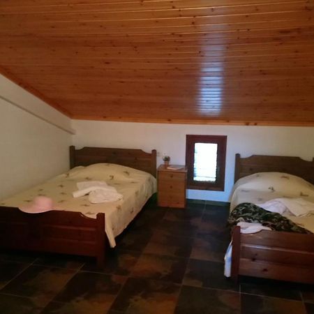 Kiwi Kastle Aparthotel Néa Fókaia Екстериор снимка