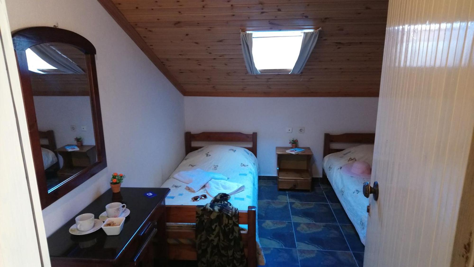 Kiwi Kastle Aparthotel Néa Fókaia Екстериор снимка