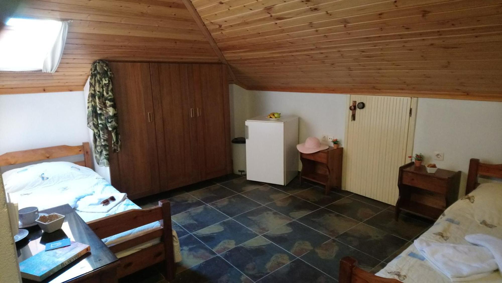 Kiwi Kastle Aparthotel Néa Fókaia Екстериор снимка