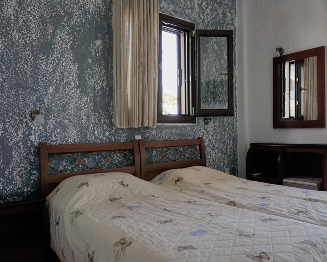 Kiwi Kastle Aparthotel Néa Fókaia Екстериор снимка
